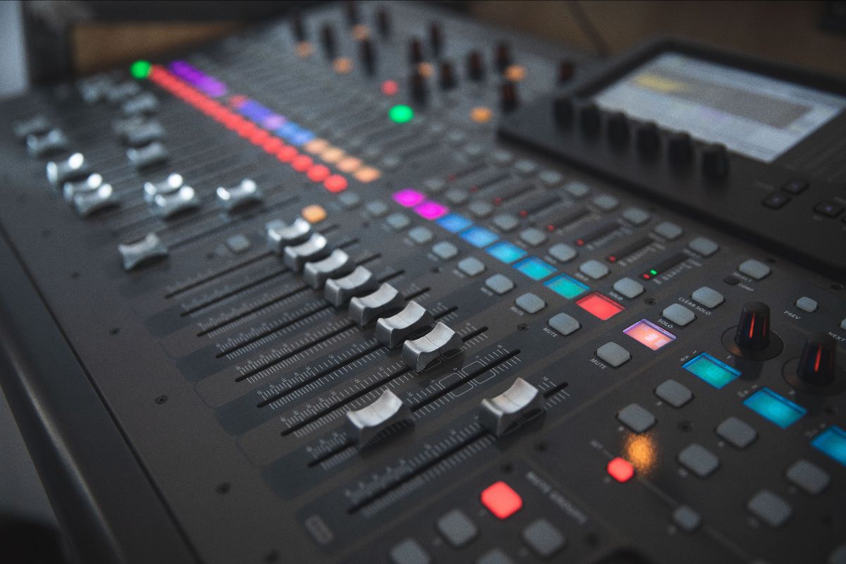 Equipment Review: New Behringer Wing Console